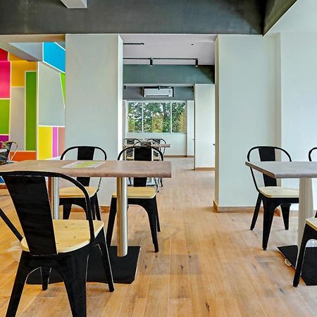 Townhouse Somani Hotel Apta Kültér fotó